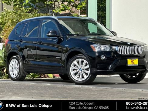 Used 2017 BMW X3 sDrive28i RWD image 1