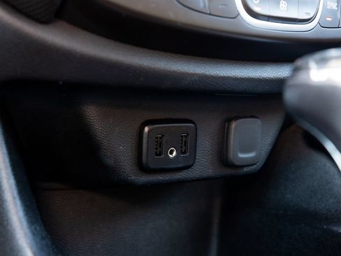 Used 2019 Chevrolet Traverse Premier w/ LPO, Floor Liner Package AWD/4WD image 30
