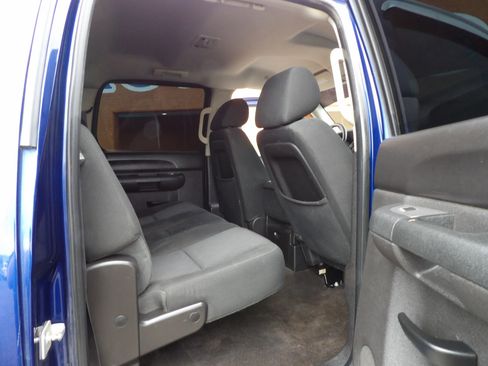 Used 2013 GMC Sierra 1500 SLE w/ Power Tech Package image 11