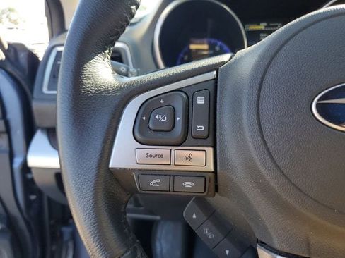 Used 2017 Subaru Outback 2.5i Limited image 29