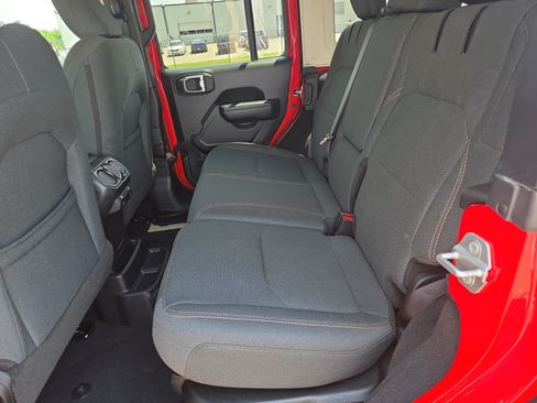 Used 2025 Jeep Wrangler Unlimited Sport S 4xe AWD/4WD image 7