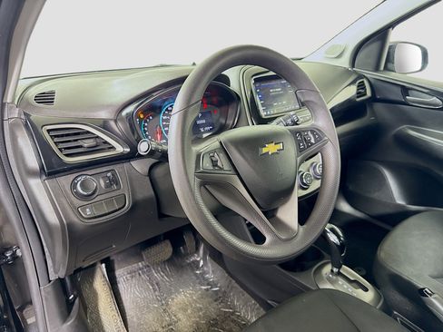 Used 2021 Chevrolet Spark LT image 22