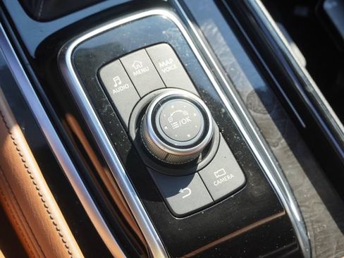 Used 2024 INFINITI QX80 Sensory AWD/4WD image 29