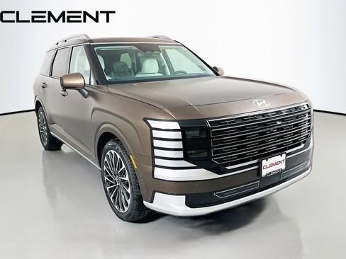 Certified 2026 Hyundai Palisade Calligraphy FWD image 5