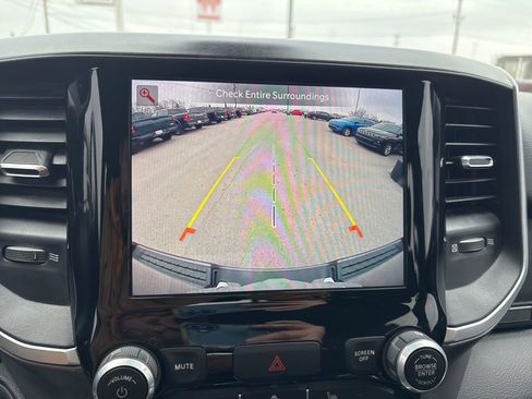 Used 2023 RAM 1500 Big Horn AWD/4WD image 16