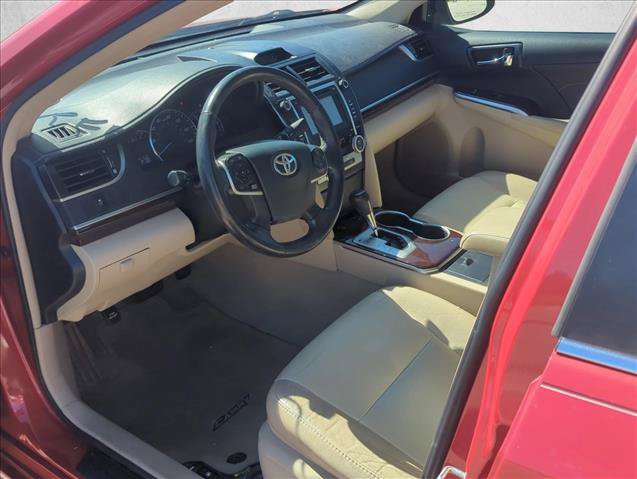 Used 2013 Toyota Camry XLE FWD image 11