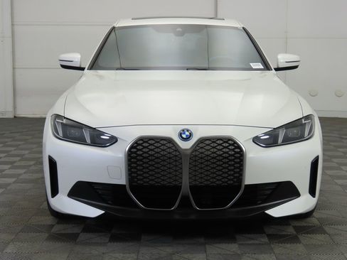 Certified 2025 BMW i4 eDrive40 w/ Premium Package image 2