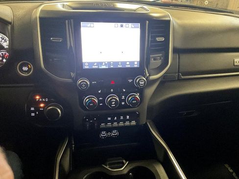 Used 2022 RAM 2500 Big Horn w/ Level C Equiment Group image 5