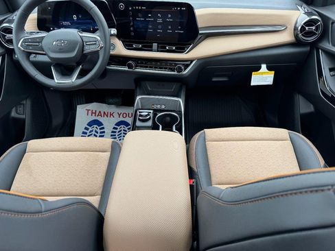 New 2026 Chevrolet Equinox ACTIV w/ Convenience Package III image 6