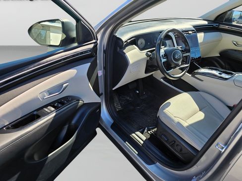Used 2023 Hyundai Tucson Limited AWD/4WD image 22