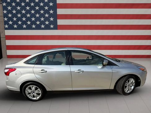 Used 2012 Ford Focus SEL FWD image 8