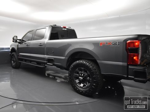Used 2024 Ford F350 Lariat w/ Lariat Ultimate Package AWD/4WD image 5