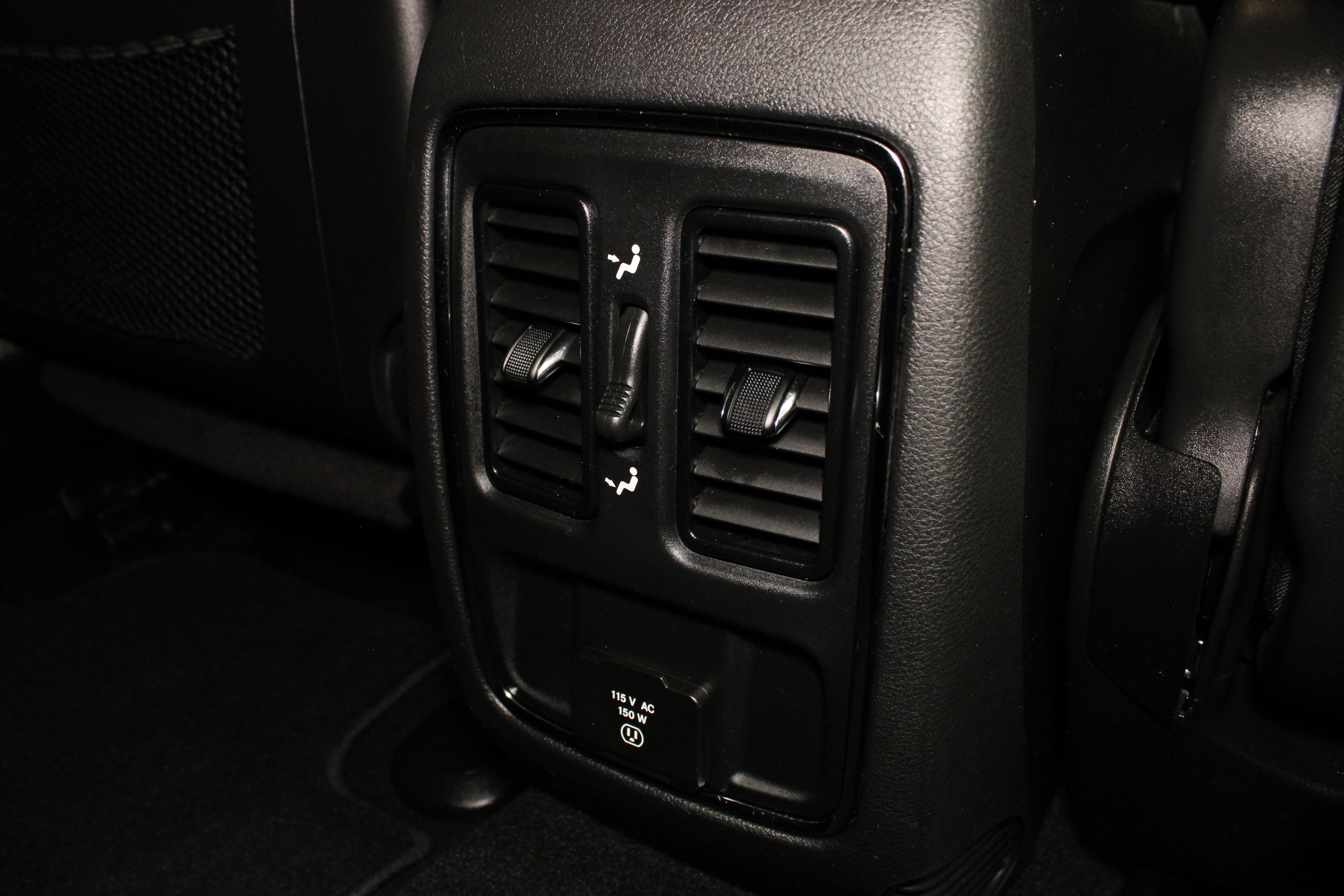Used 2021 Jeep Grand Cherokee Laredo X RWD image 18