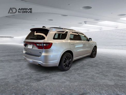 Used 2025 Dodge Durango R/T w/ Blacktop Package image 4