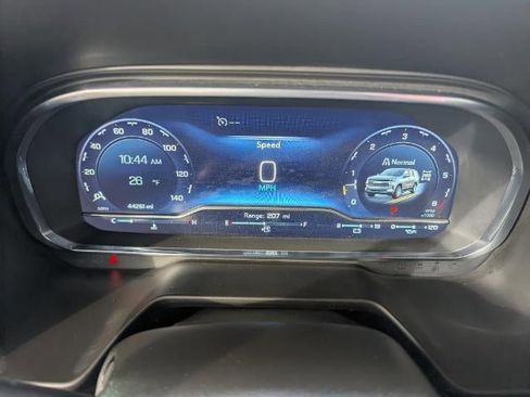 Used 2023 Chevrolet Tahoe LT image 15