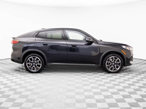 Certified 2025 BMW X2 xDrive28i w/ Premium Package AWD/4WD image 6