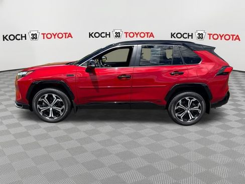 Used 2022 Toyota RAV4 XSE w/ Premium Package AWD/4WD image 4