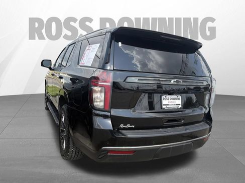 Used 2022 Chevrolet Tahoe Z71 w/ Luxury Package AWD/4WD image 6