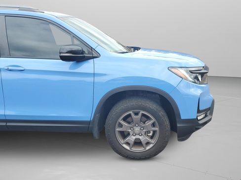 Certified 2024 Honda Passport TrailSport image 36