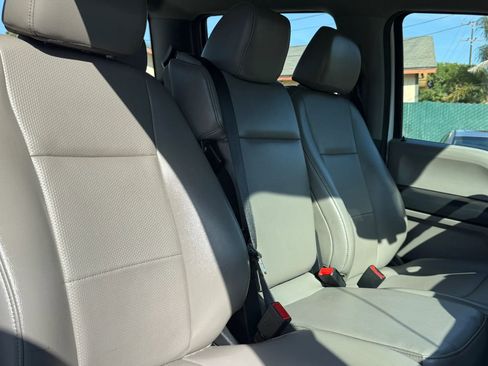 Used 2022 Ford F250 XL w/ Power Equipment Group AWD/4WD image 15