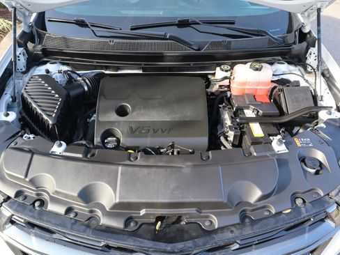 Used 2024 Chevrolet Traverse Premier w/ Redline Edition image 38