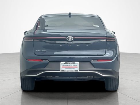 Certified 2026 Toyota Crown AWD/4WD image 4