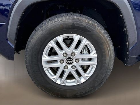 Used 2022 Toyota Tundra SR5 image 8