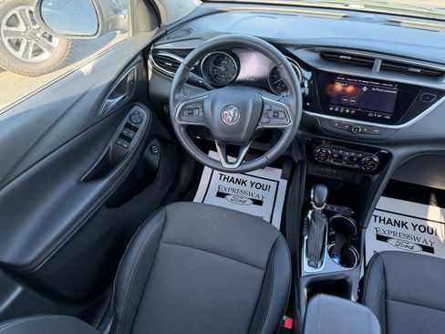 Used 2022 Buick Encore GX Select w/ Sport Touring Package FWD image 15
