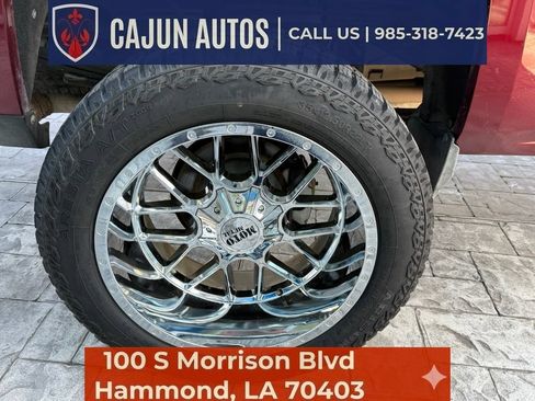 Used 2017 Chevrolet Silverado 1500 LTZ w/ LTZ Plus Package AWD/4WD image 34
