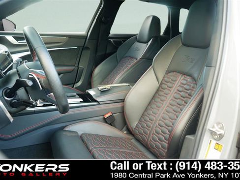 Used 2022 Audi RS 6 image 36