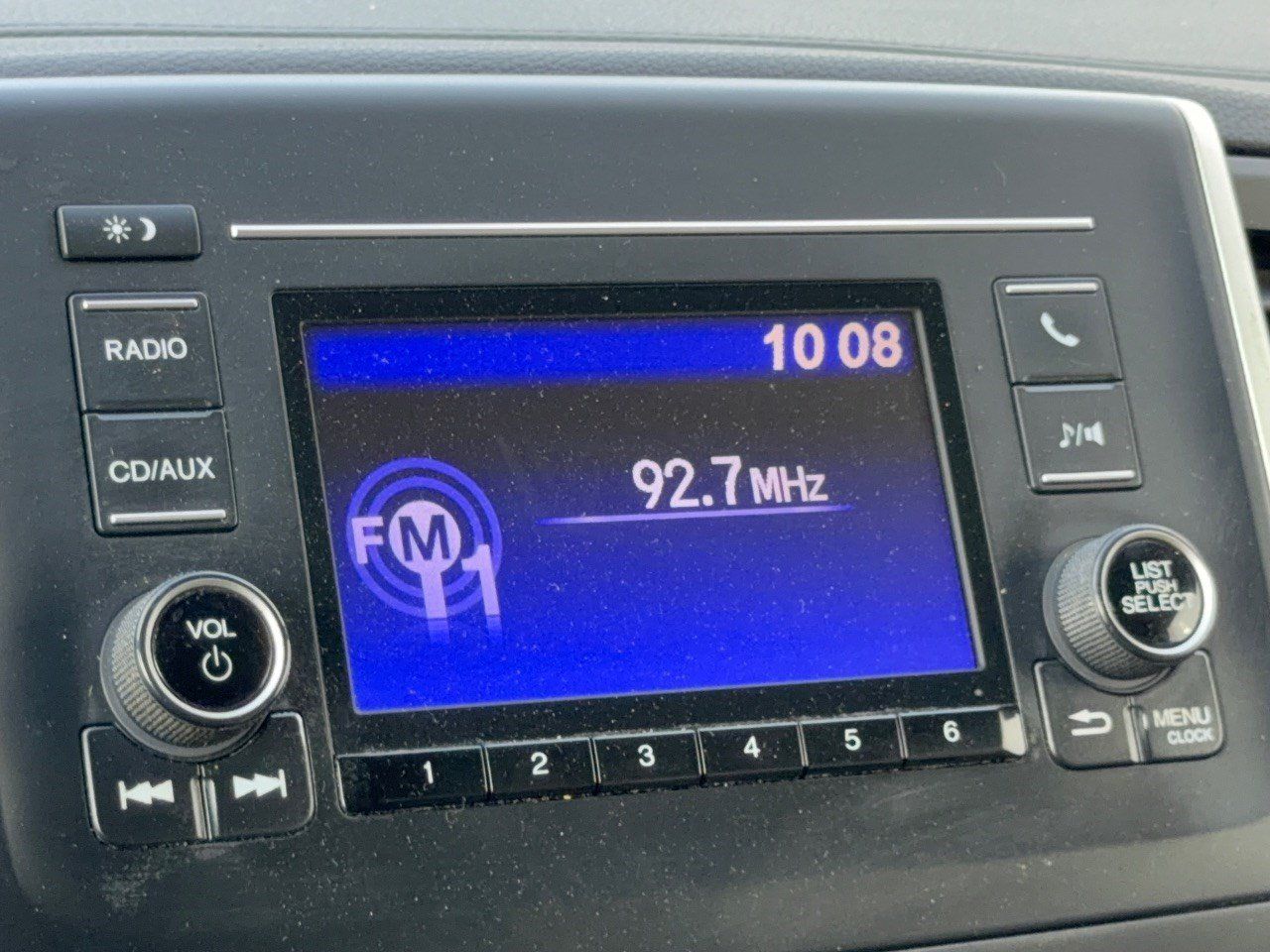 Used 2016 Honda Pilot LX image 23