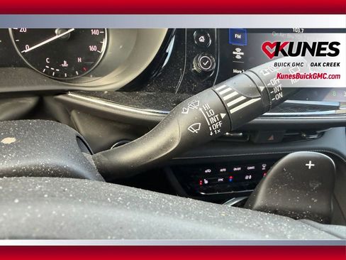 Used 2022 Buick Envision Preferred image 12