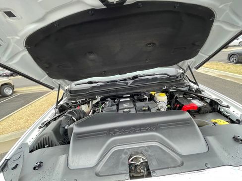 Used 2020 RAM 3500 Laramie image 30