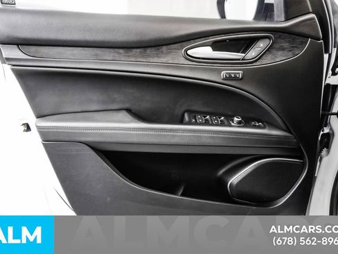 Used 2022 Alfa Romeo Stelvio Sprint image 49