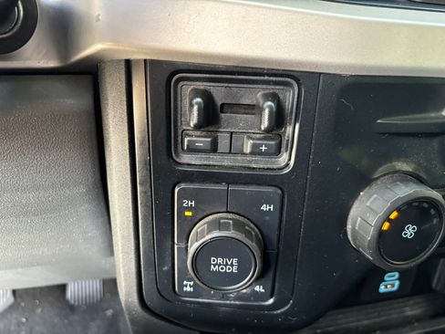 Used 2023 Ford F250 XL w/ STX Appearance Package AWD/4WD image 26