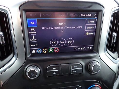 Used 2021 Chevrolet Silverado 1500 LT Trail Boss w/ Convenience Package II AWD/4WD image 21
