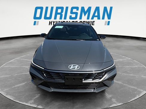 New 2026 Hyundai Elantra SEL Sport FWD image 8