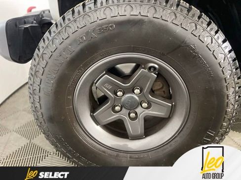 Used 2020 Jeep Gladiator Rubicon AWD/4WD image 26