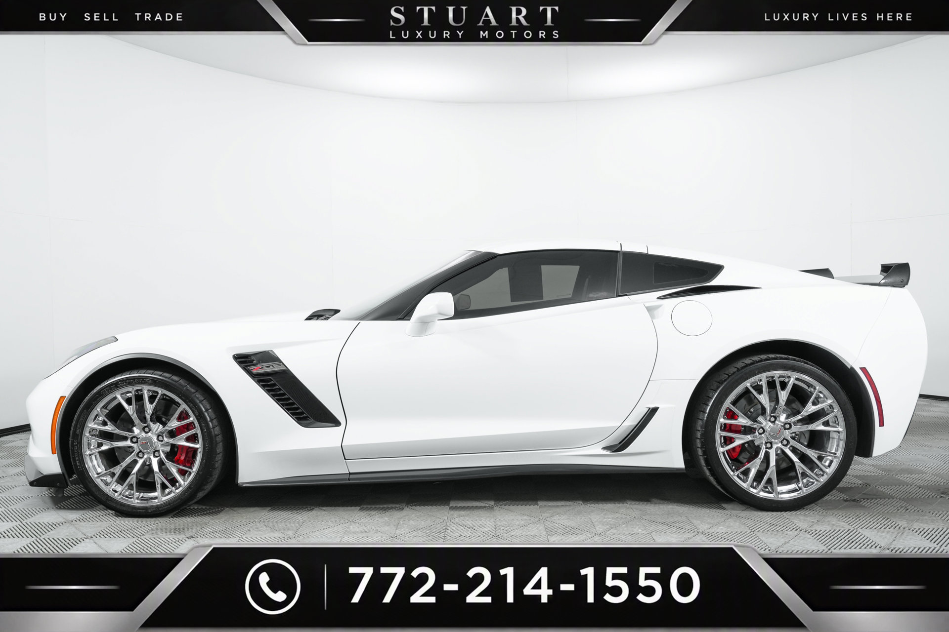Used 2015 Chevrolet Corvette Z06 w/ 3LZ Preferred Equipment Group RWD image 98