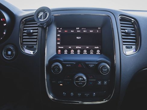 Used 2018 Dodge Durango GT image 4