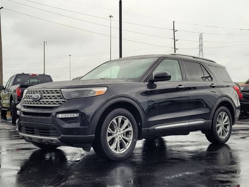 Used 2022 Ford Explorer Limited AWD/4WD image 8