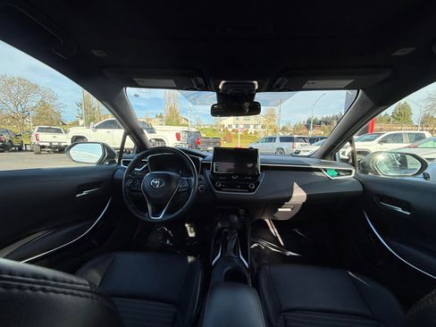 Used 2024 Toyota Corolla XSE image 11