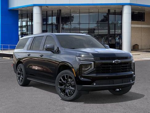 New 2026 Chevrolet Suburban RST RWD image 7