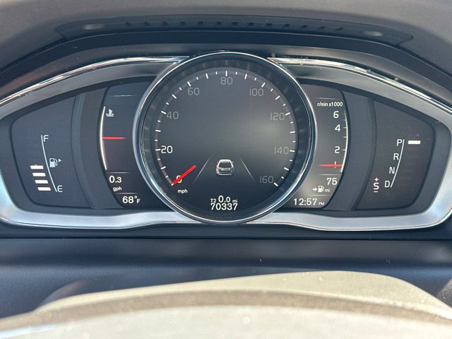 Used 2017 Volvo XC60 T6 Inscription w/ Advanced Package AWD/4WD image 24