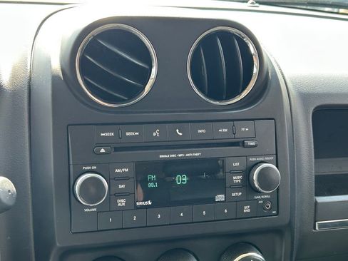 Used 2016 Jeep Patriot Sport w/ Power Value Group image 27