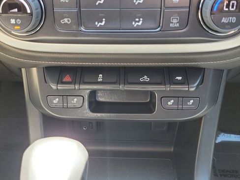 Used 2022 GMC Canyon Elevation w/ Elevation Premium Package AWD/4WD image 31