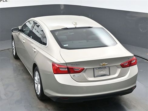 Used 2016 Chevrolet Malibu LT image 54