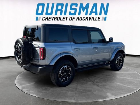 Used 2024 Ford Bronco Outer Banks image 6