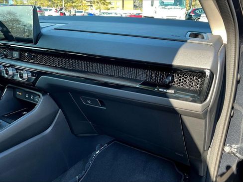 Certified 2026 Honda CR-V EX-L image 16