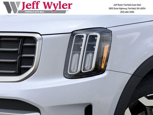 New 2025 Kia Telluride S image 11